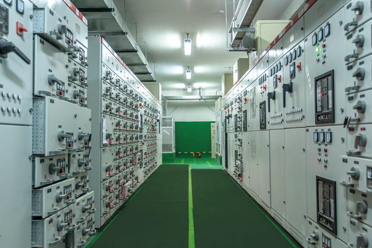 严守安全红线，智慧守护用电——广东紫光电气为您筑牢配电房生命防线